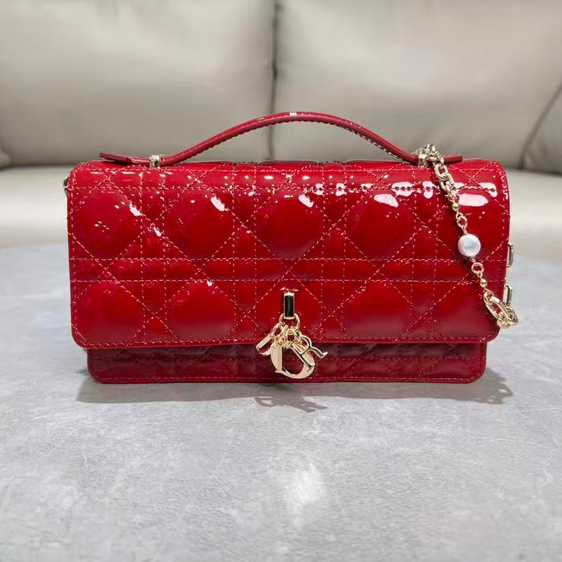 CD Pouch With Chain Cherry Red Patent Cannage Calfskin
