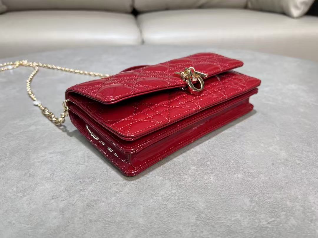 CD Pouch With Chain Cherry Red Patent Cannage Calfskin