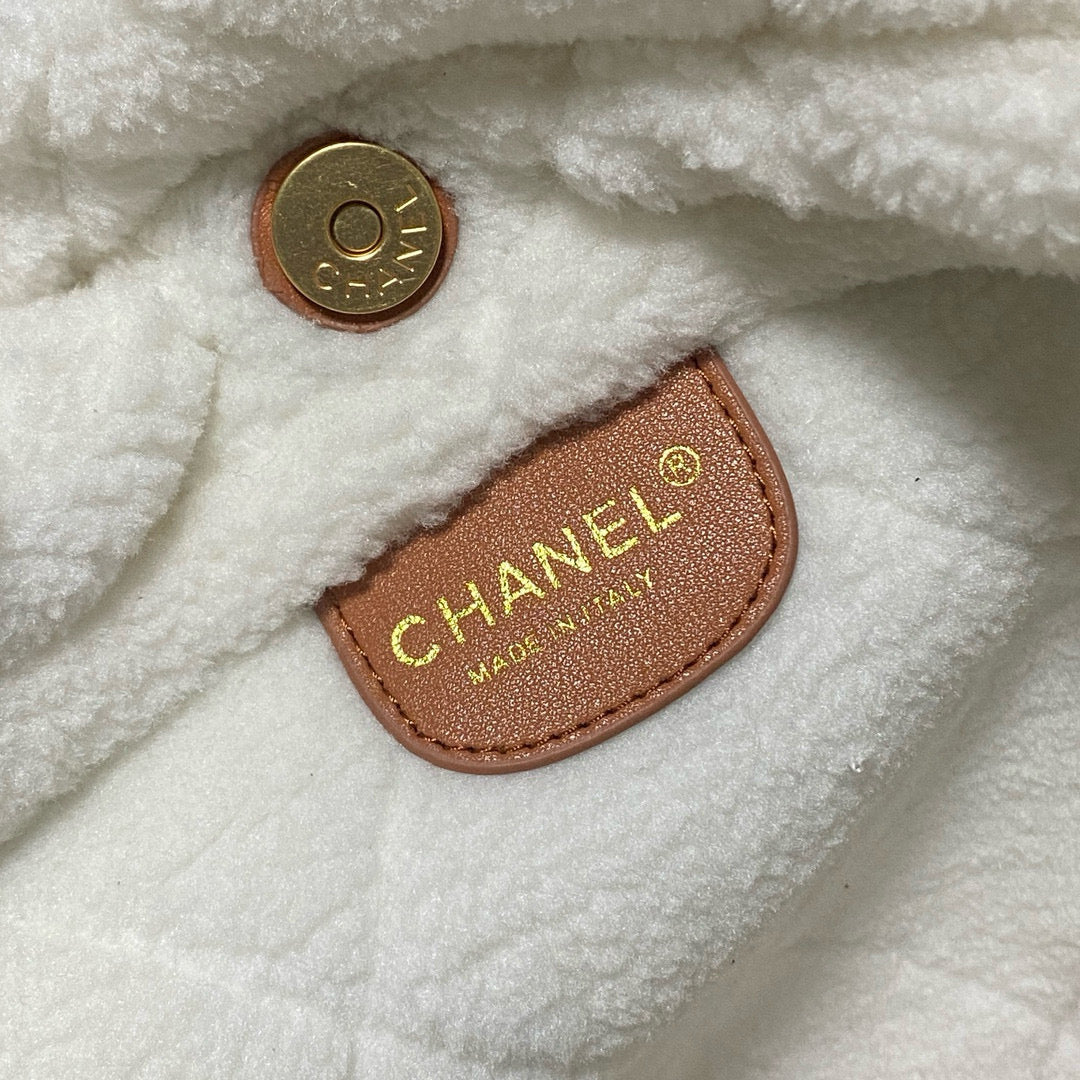 CC 22 Bag 35cm Brown White Shearling Lambskin