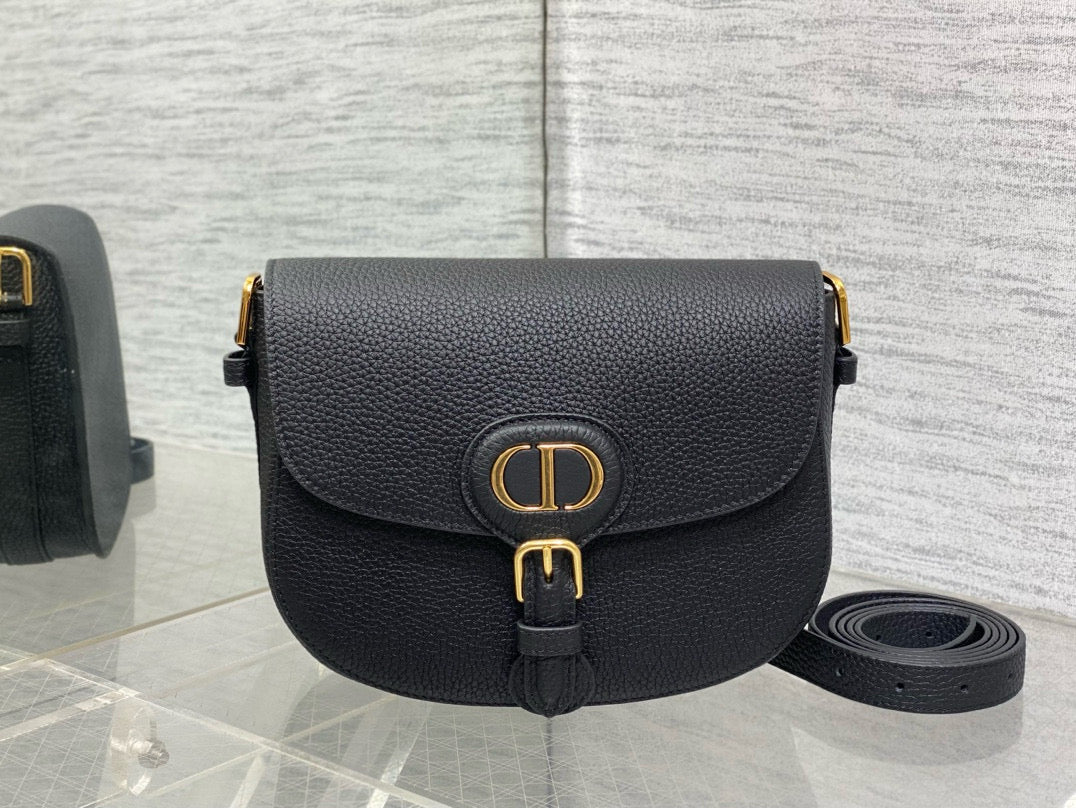CD 25 MEDIUM BOBBY 22CM BLACK GRAINED CALFSKIN GOLD HARDWARE