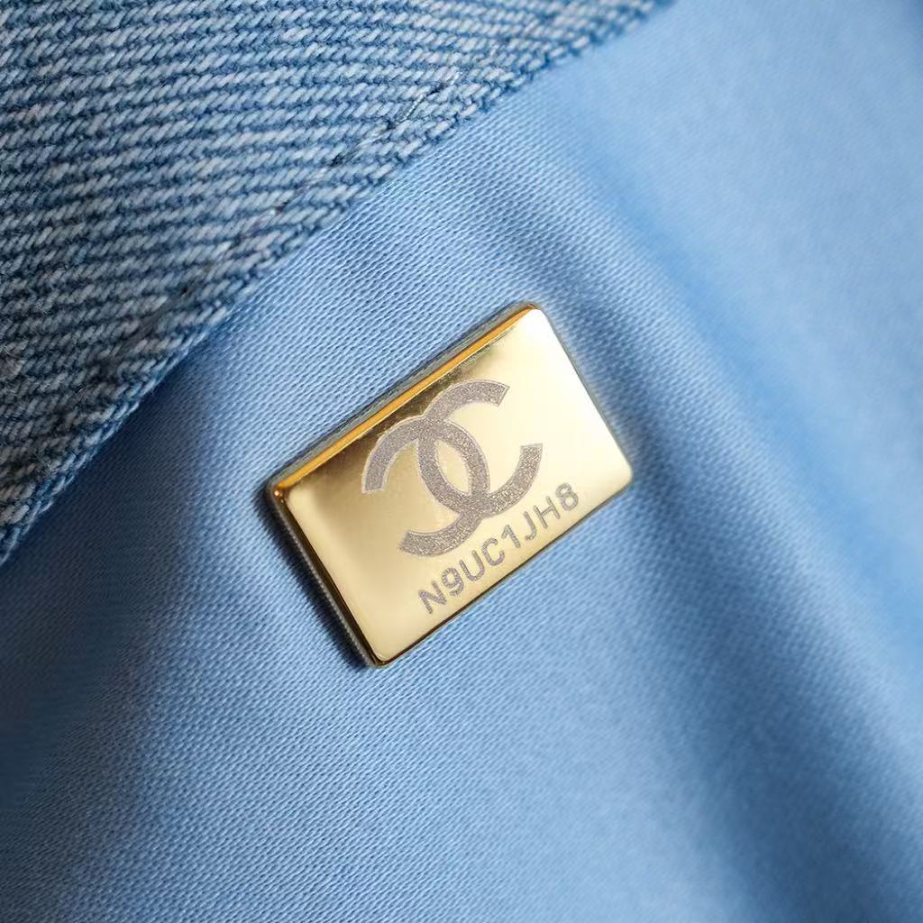 CC 25C Hobo Bags 40cm Light Blue Denim