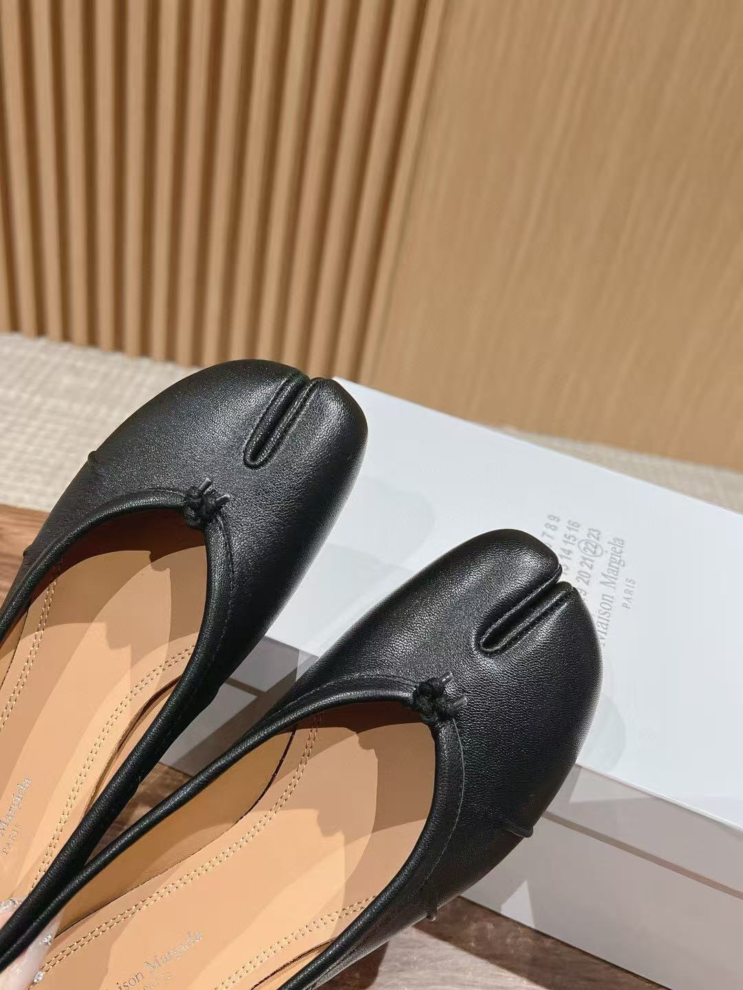 Flat Ballet Black Leather