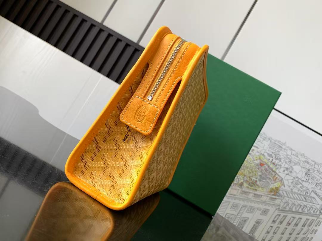 Goyard Jouvence MM Toiletry Bag Yellow Calfskin