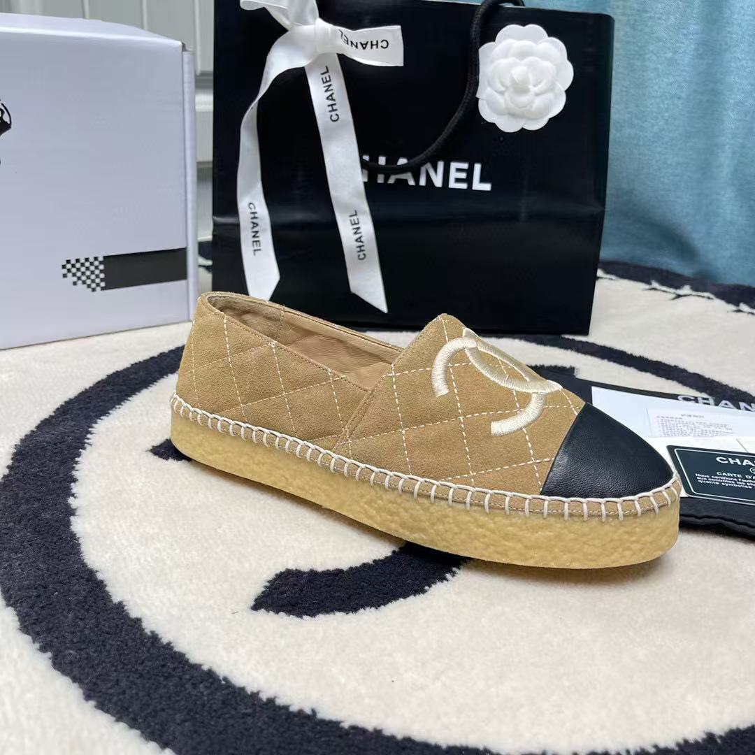 Espadrilles Beige Black Suede Calfskin and Lambskin