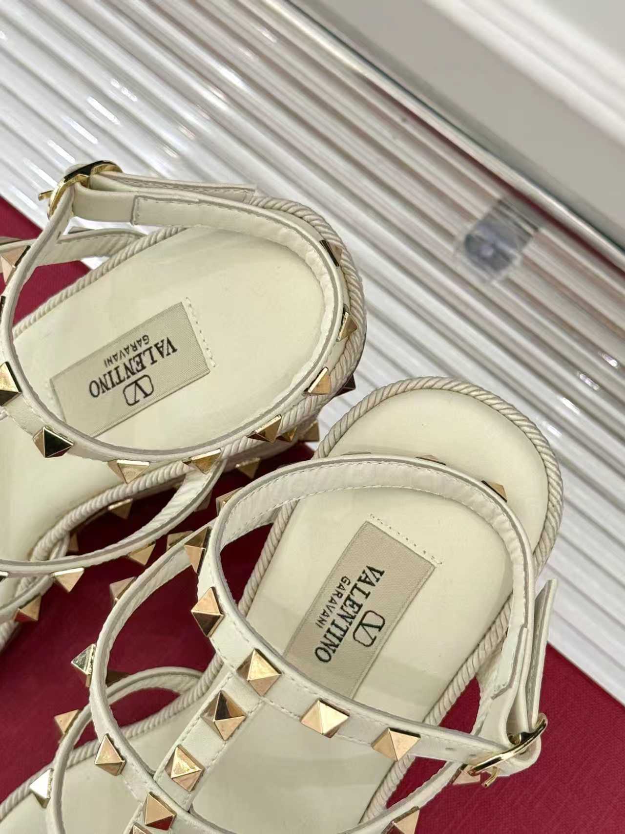 VT 25 Studded Wedge Sandals Beige Gold  Calfskin 156079