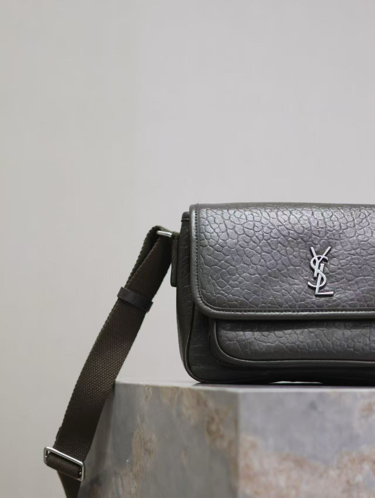 Saint Laurent Niki Logo Plaque Messenger Bag Dark Green Calfskin
