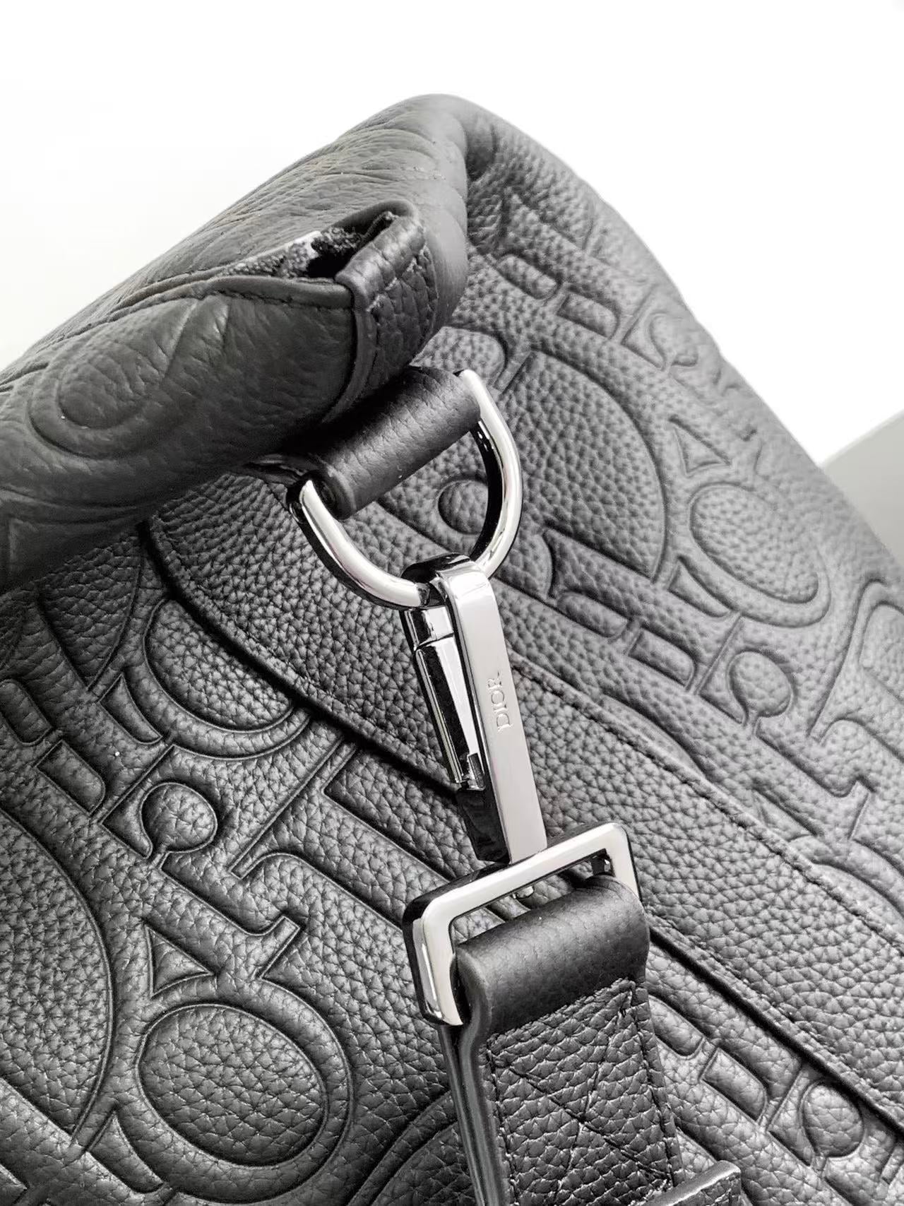 Weekender 40 Black Dior Gravity Leather and Black Grained Calfskin
