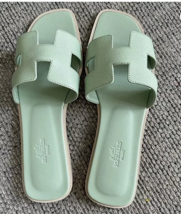 HermÃ¨s Oran Sandal Light Green