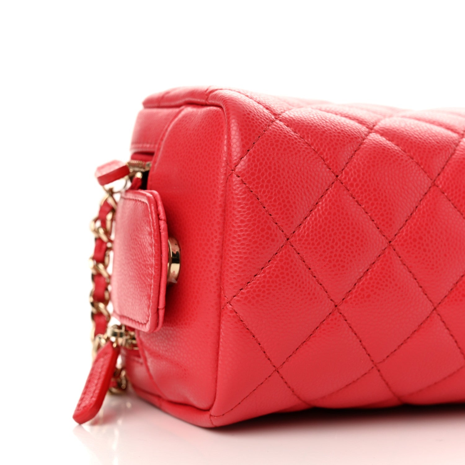 Caviar Quilted Toiletry Case With Chain Dark Pink