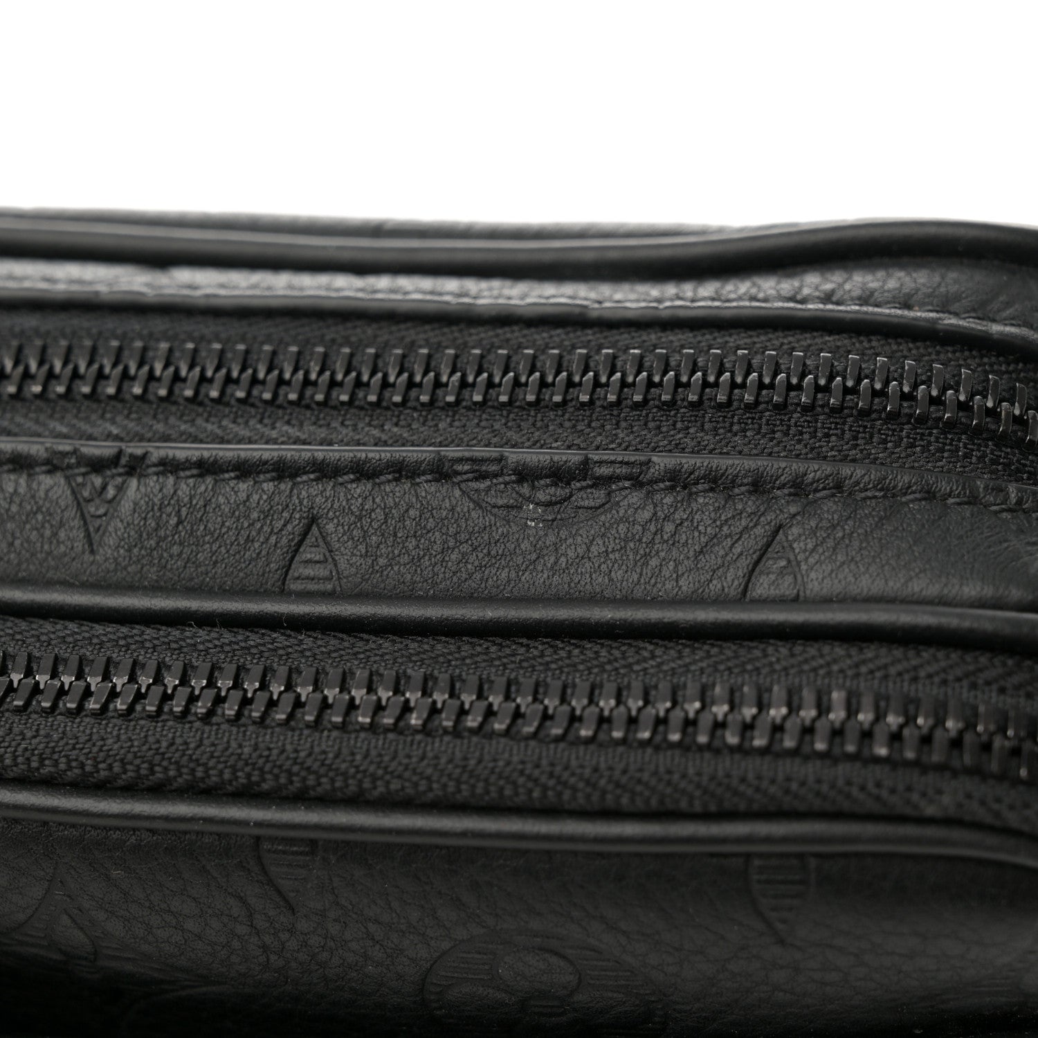 Monogram Shadow Alpha Wearable Wallet