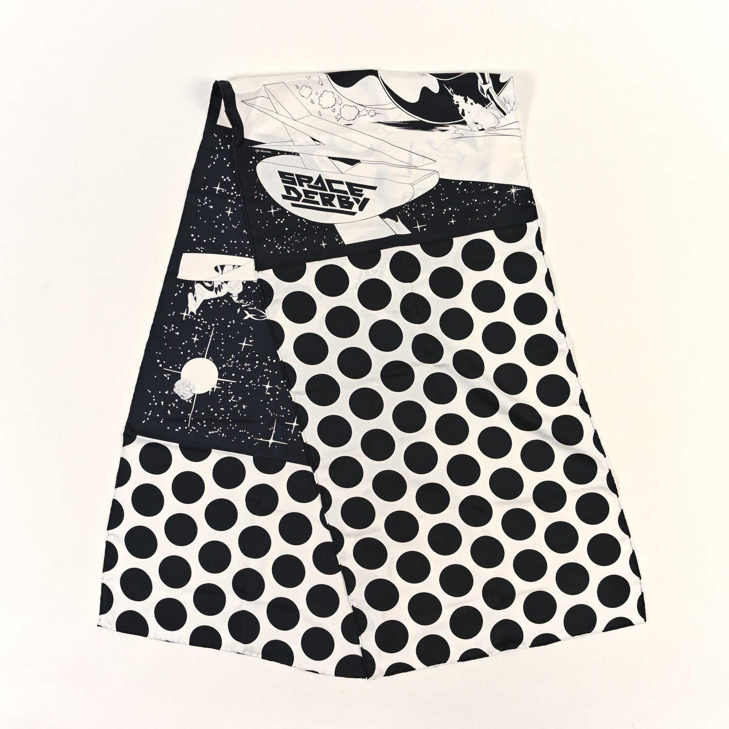 Silk Space Derby Muffler Black White
