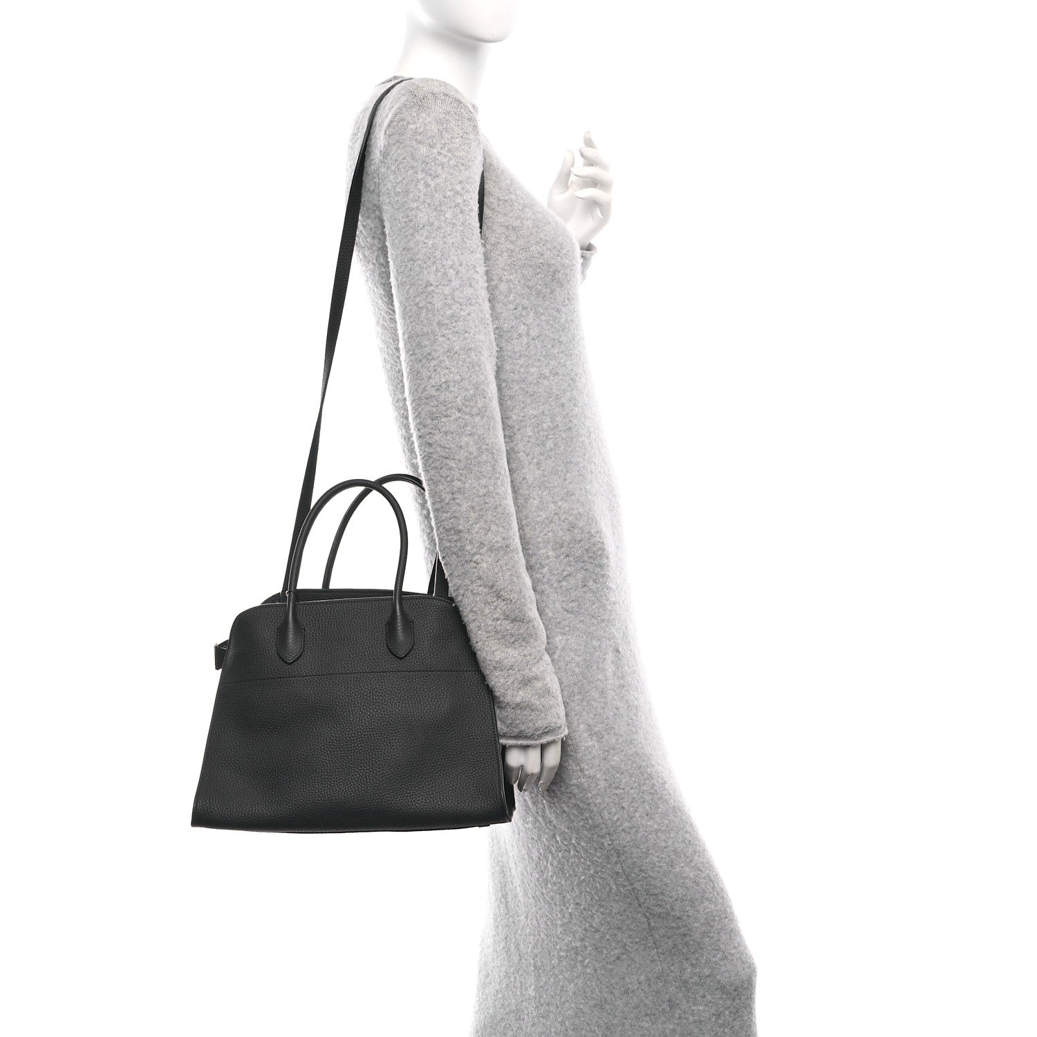 Matte Grained Calfskin Soft Margaux 12 Marine