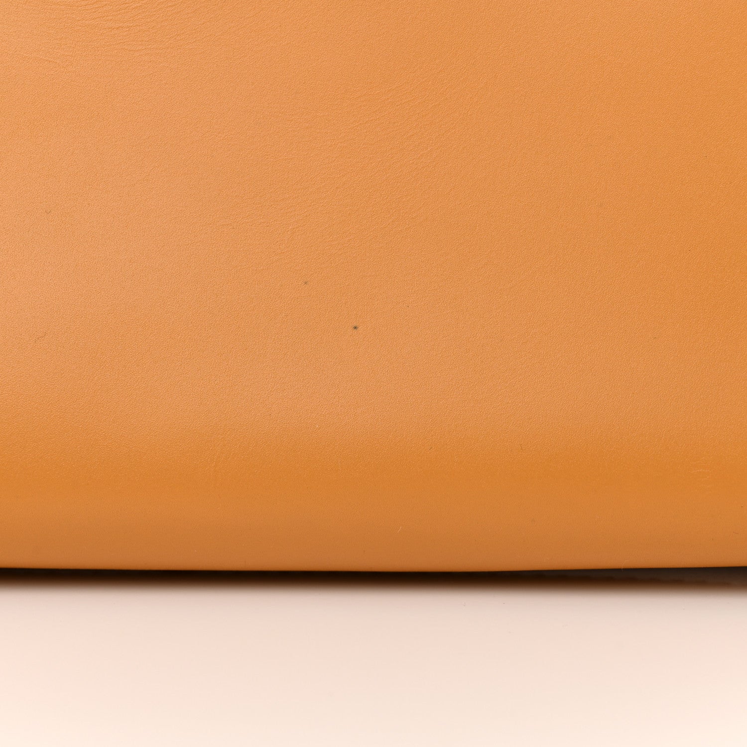 Vitello Morgan Beaded Medium Peekaboo Iconic Satchel Oro Soft