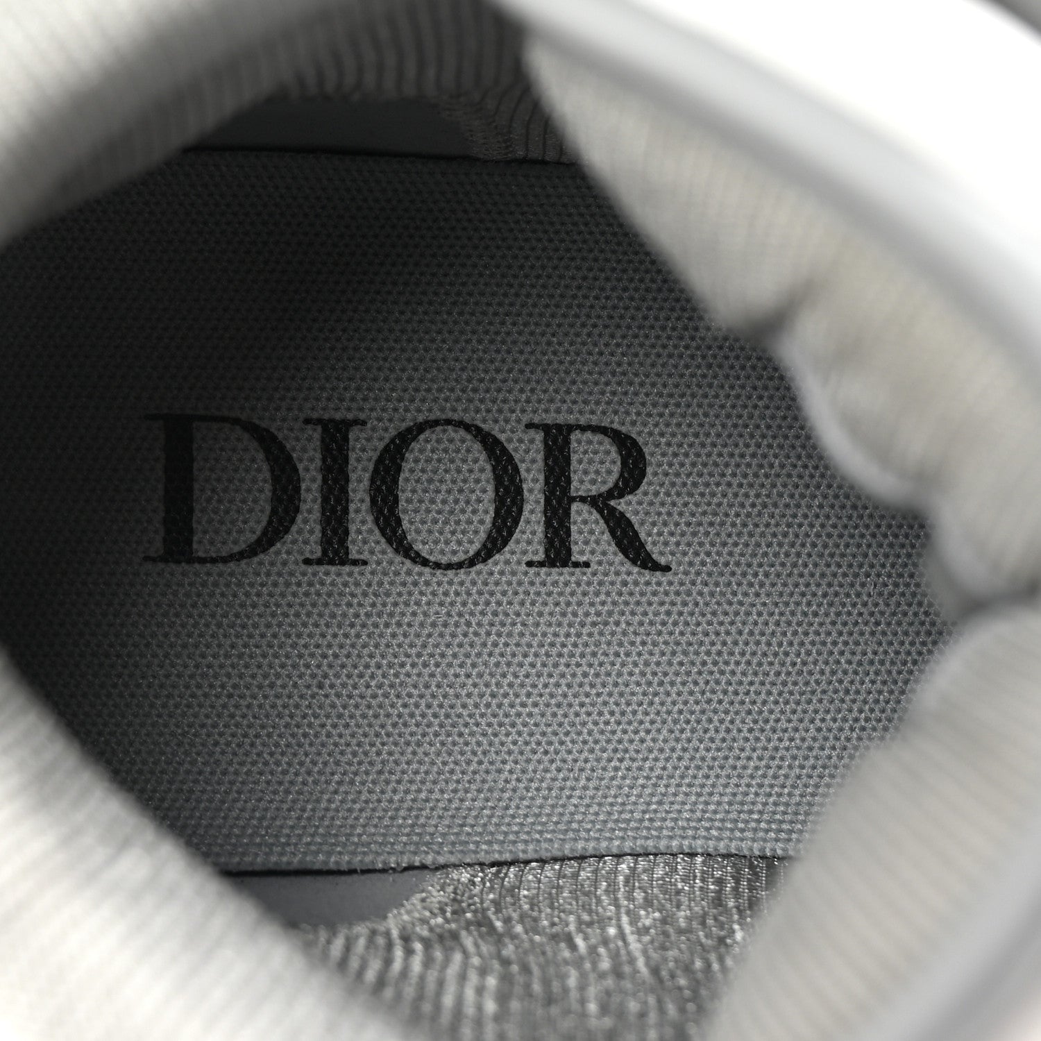 Smooth Calfskin Jacquard Oblique Mens B27 High Top Sneakers 40 Grey