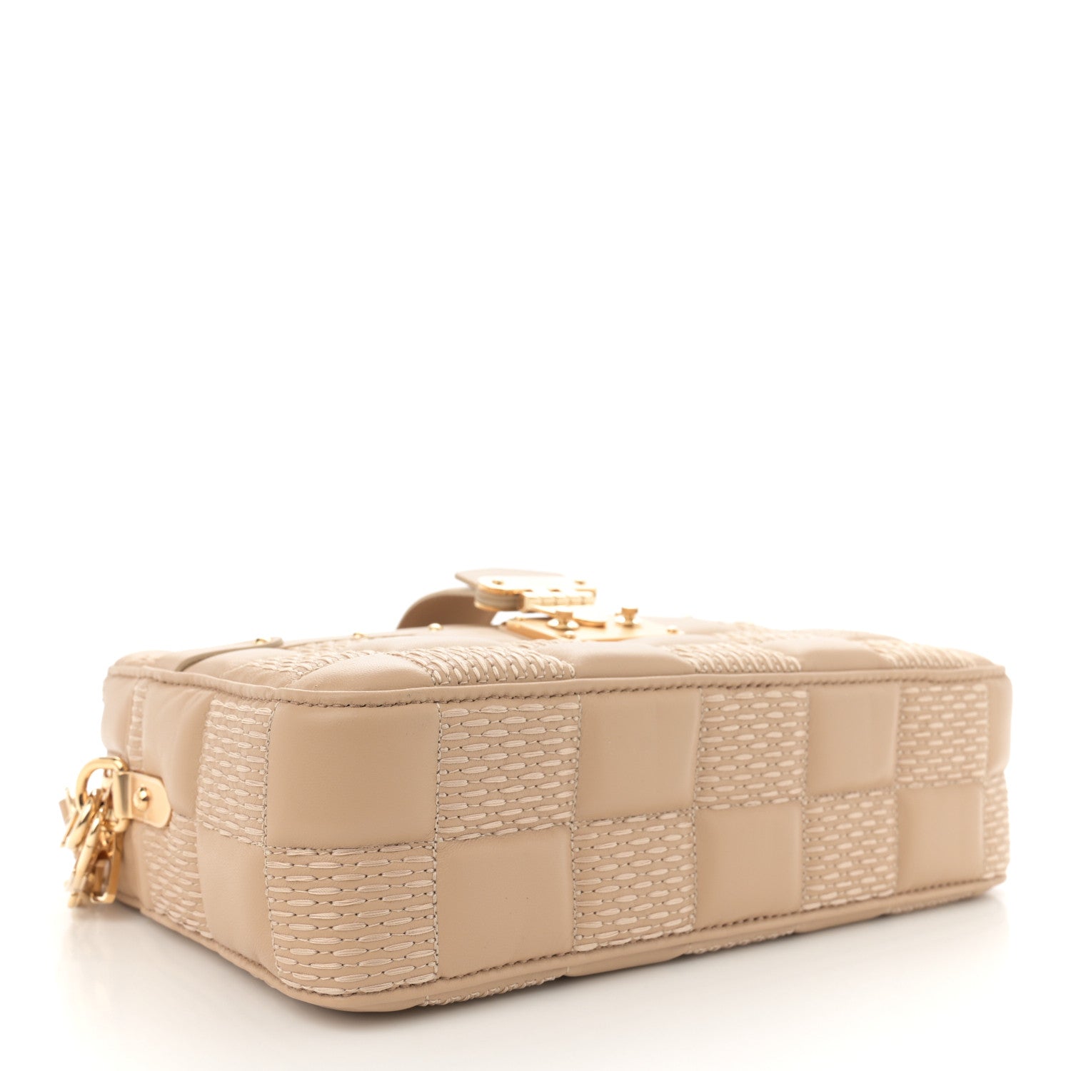 Lambskin Damier Quilt Troca MM Cashmere Beige