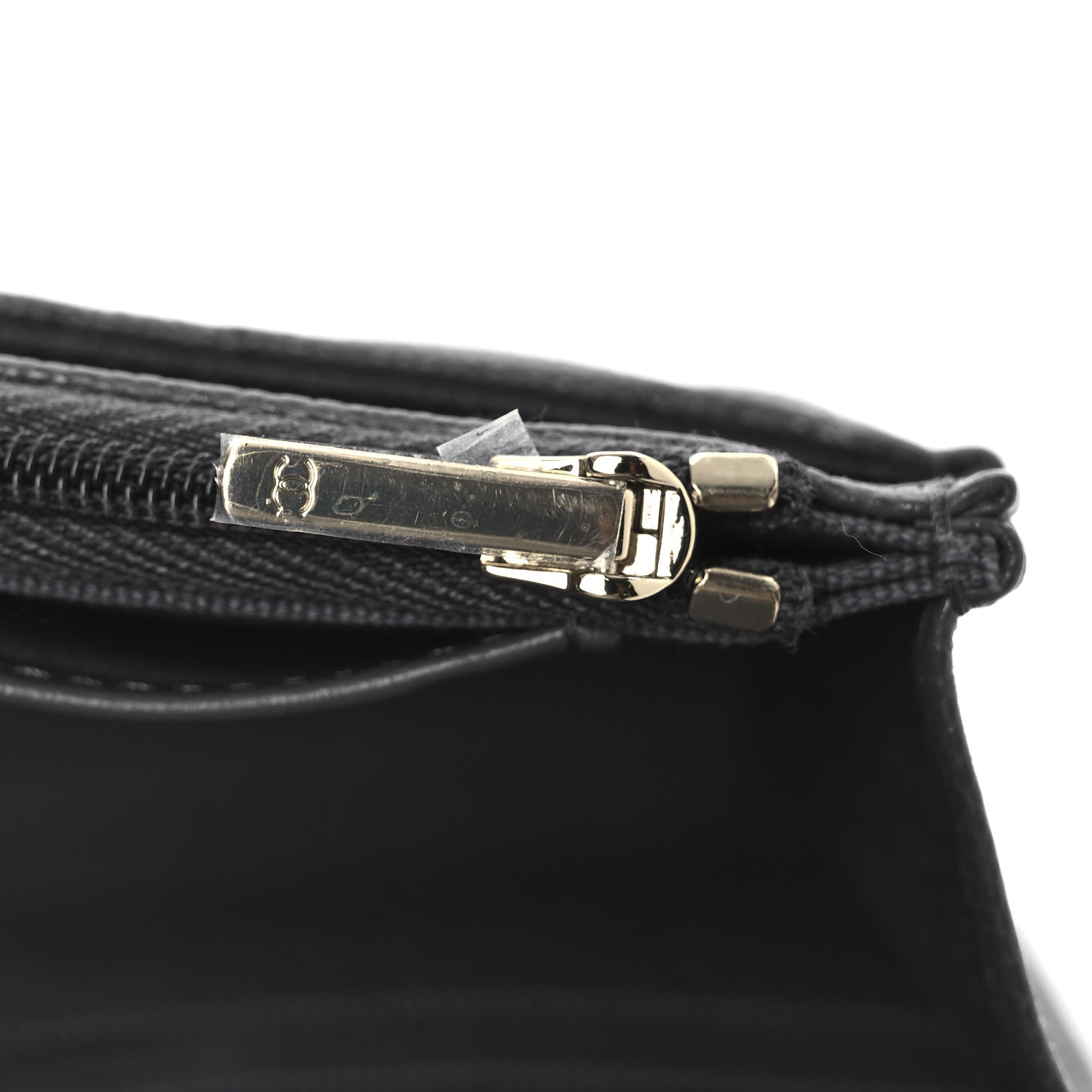 Caviar Quilted Wallet on Chain WOC Grey