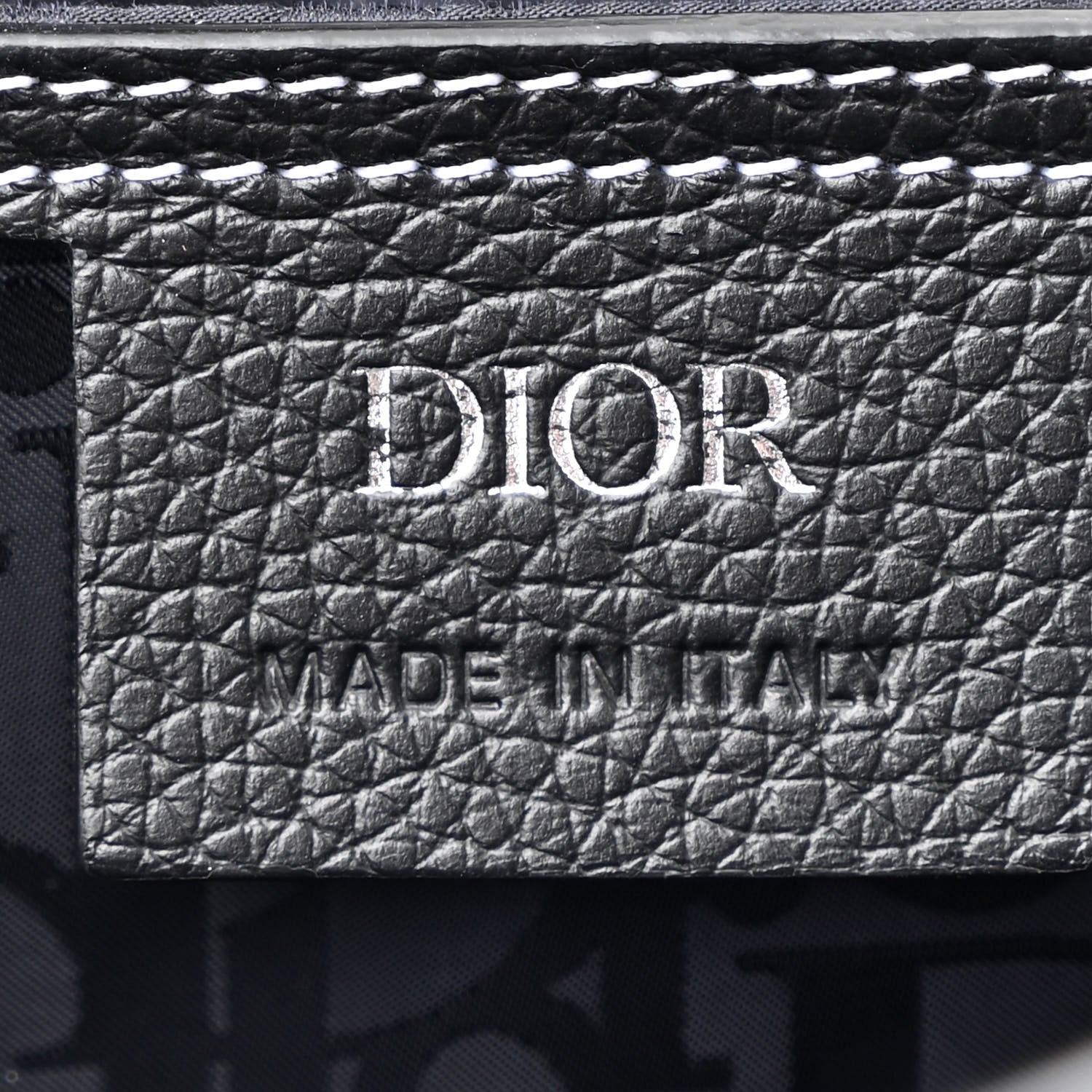 Grained Calfskin Medium Saddle Messenger Bag Black