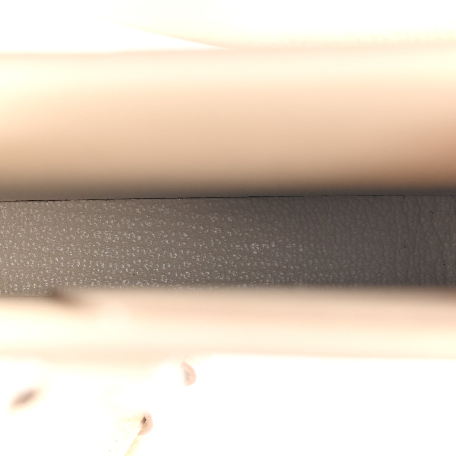 Epsom Hac A Box Phone Case Craie