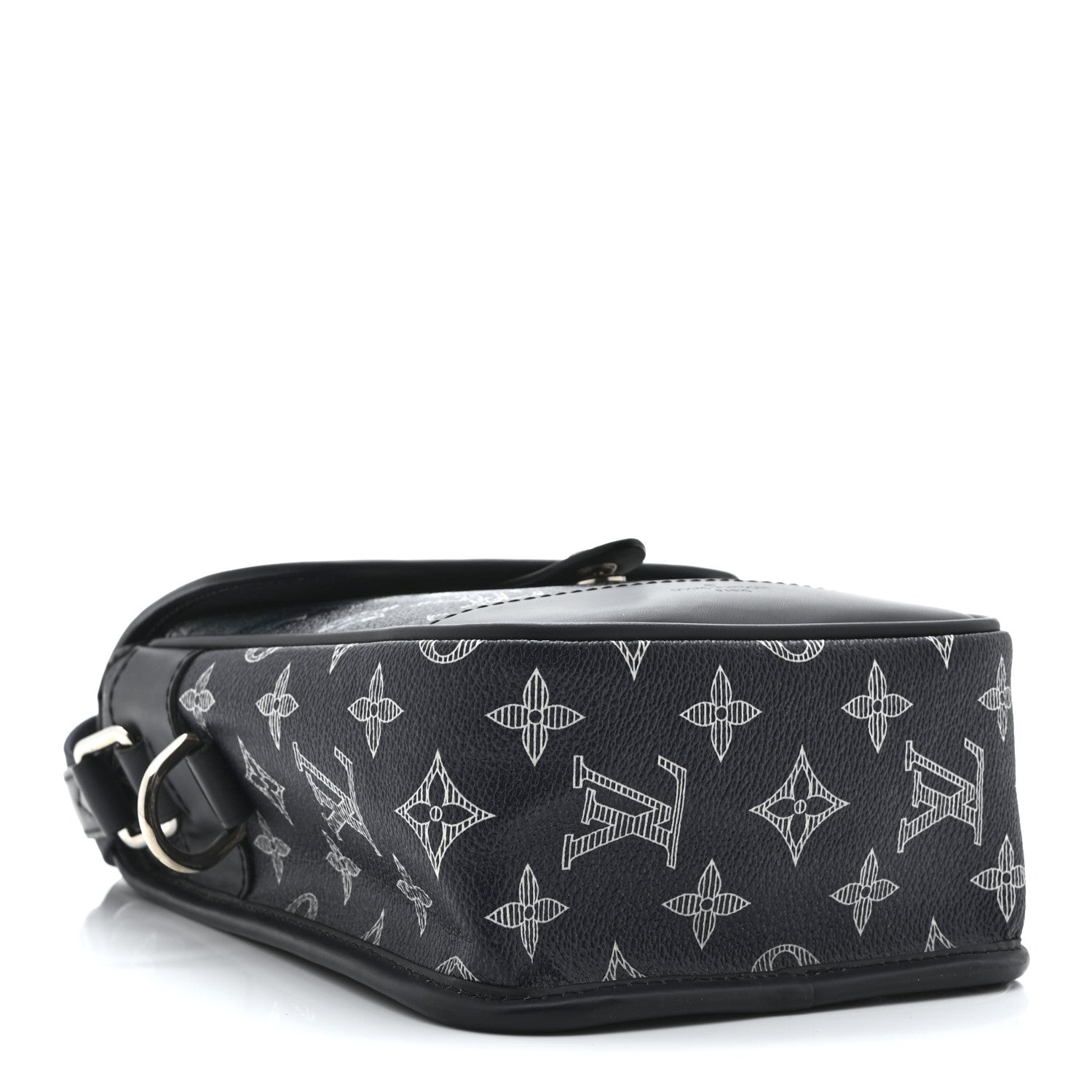 Savane Monogram Elephant Chapman Messenger BB Encre