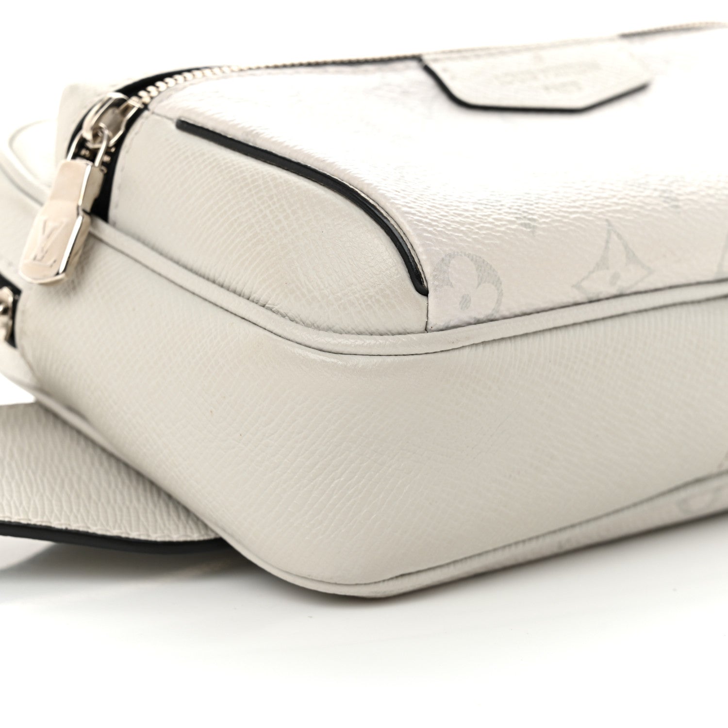 Taiga Monogram Outdoor Messenger White