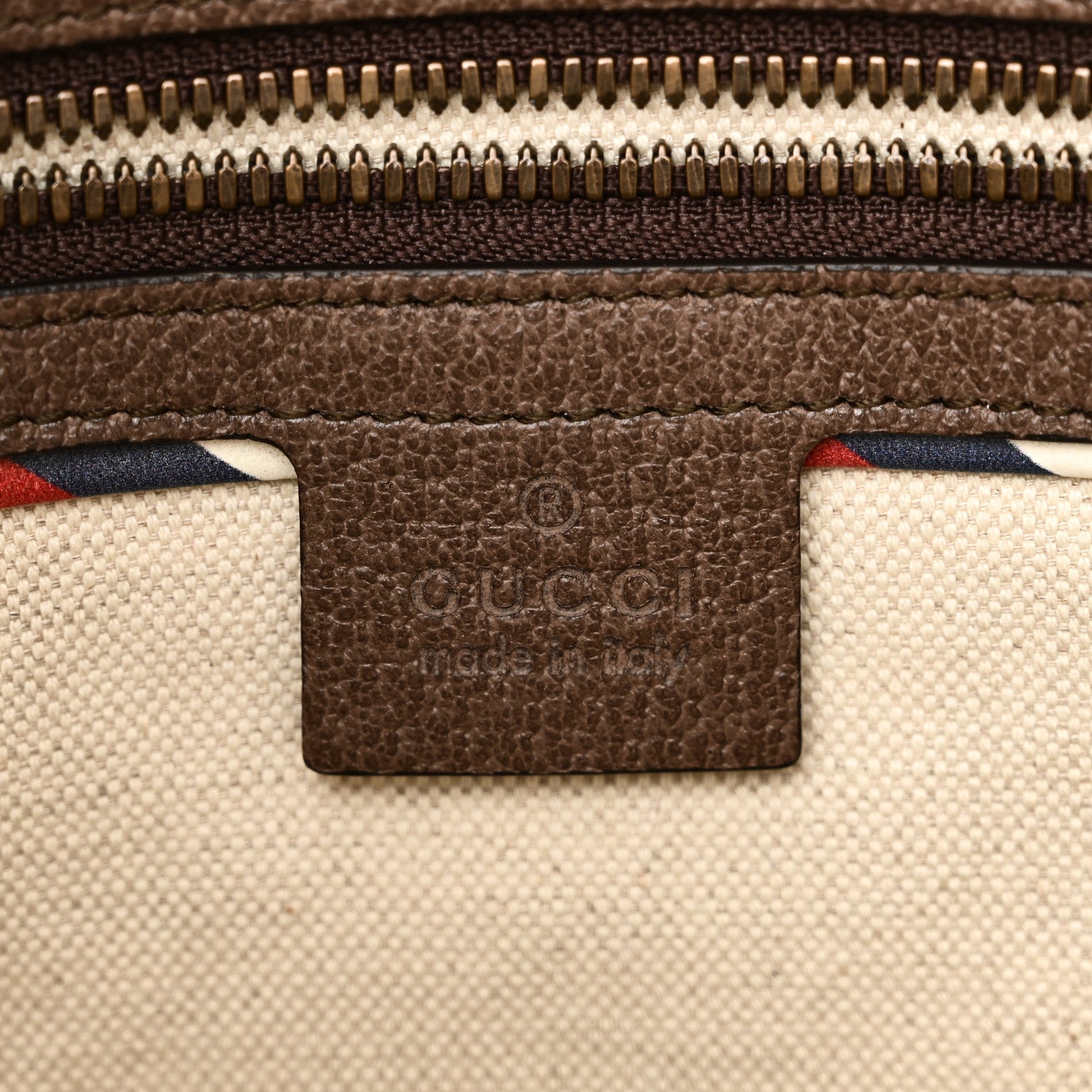 Soft GG Supreme Monogram Courrier Web Medium Flat Messenger Bag Beige New Acero Multicolor