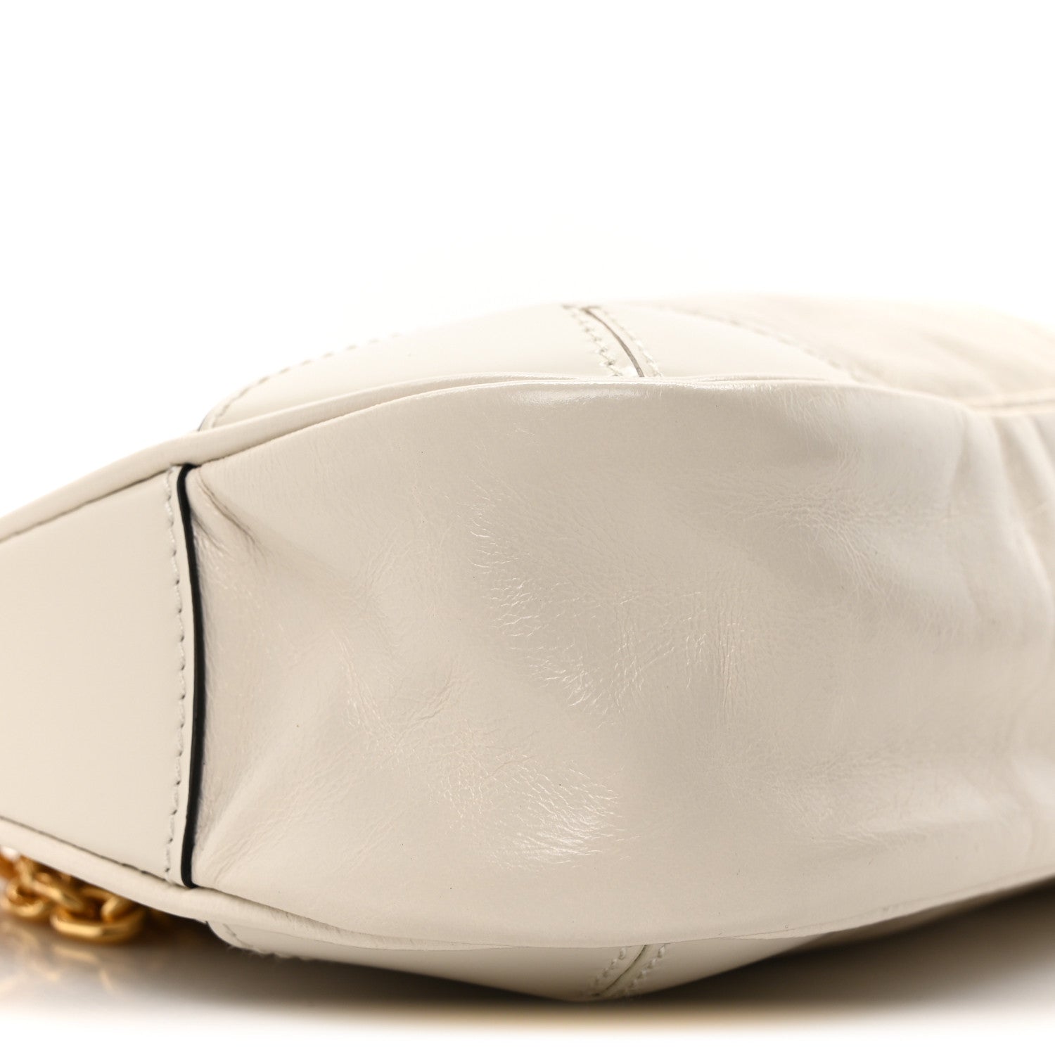 Soft Lux Calfskin Medium Re-Edition 2002 Shoulder Bag White