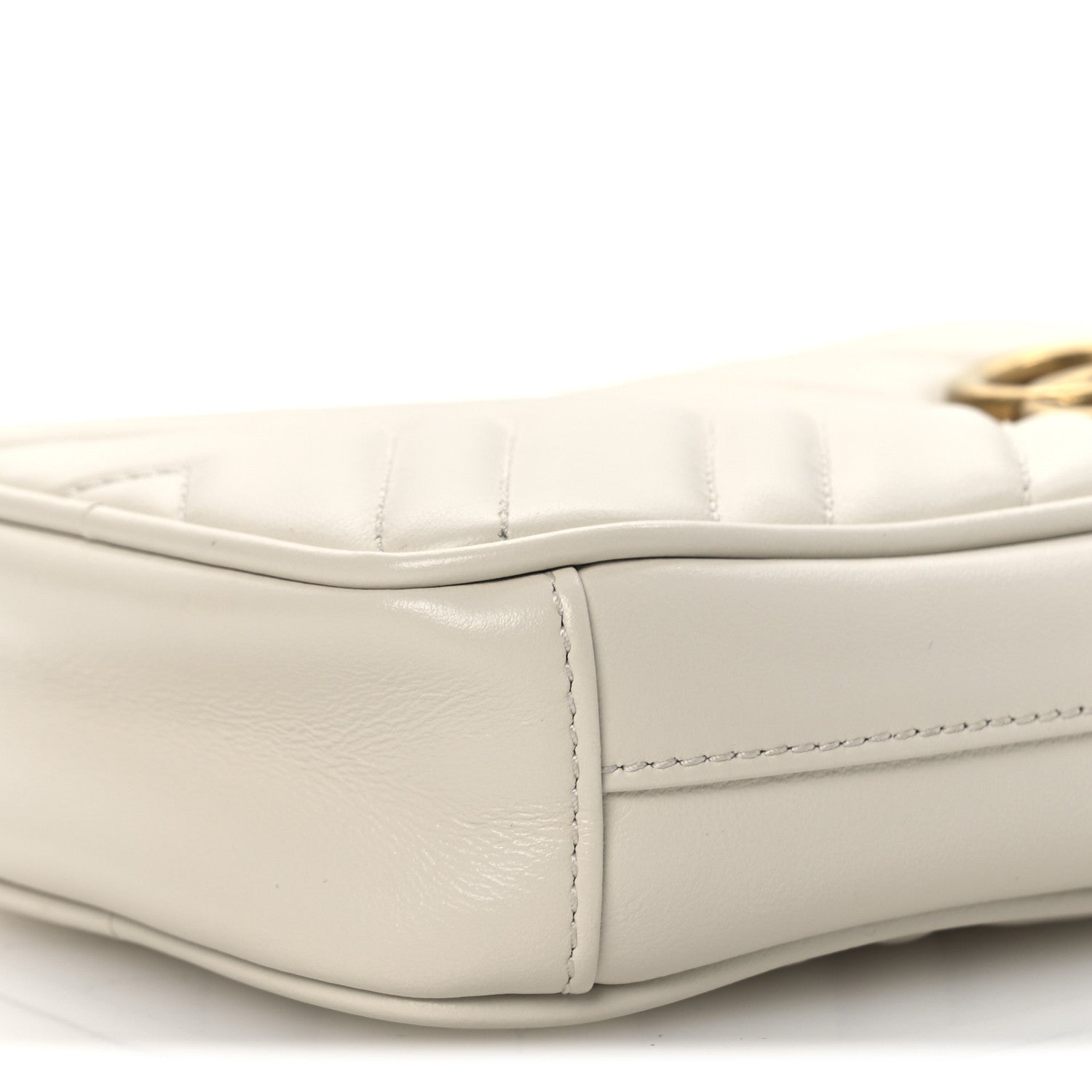 Calfskin Matelasse GG Marmont Mini Bag Coin Purse Mystic White Perfect Pink