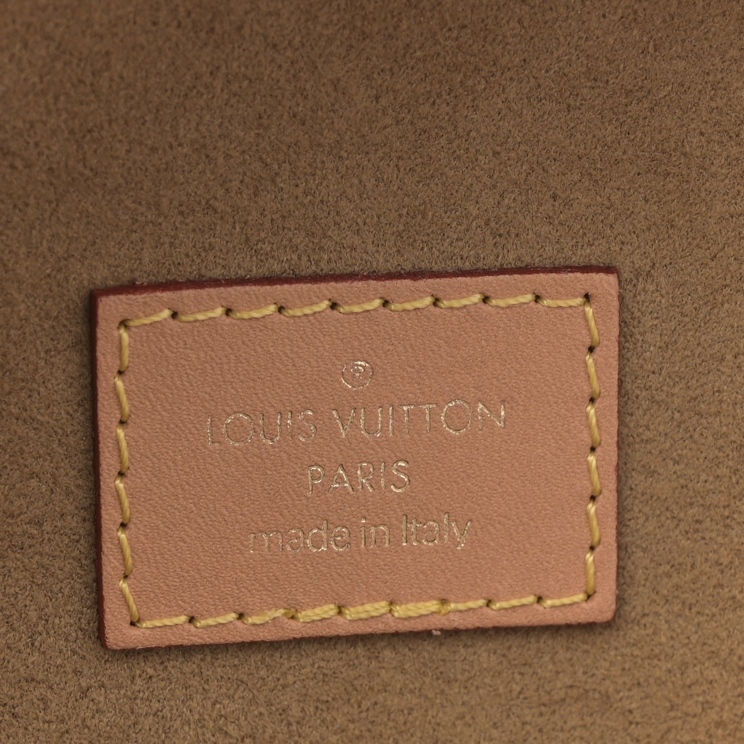 Monogram Boite Chapeau Souple MM