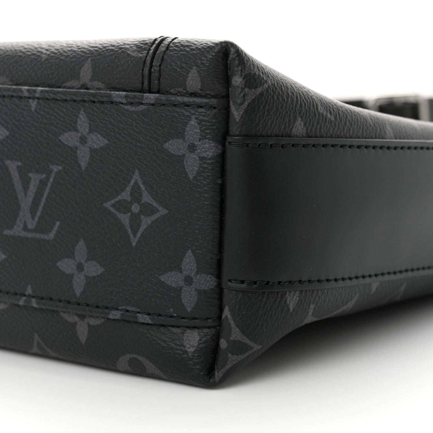 Monogram Eclipse Odyssey Messenger PM