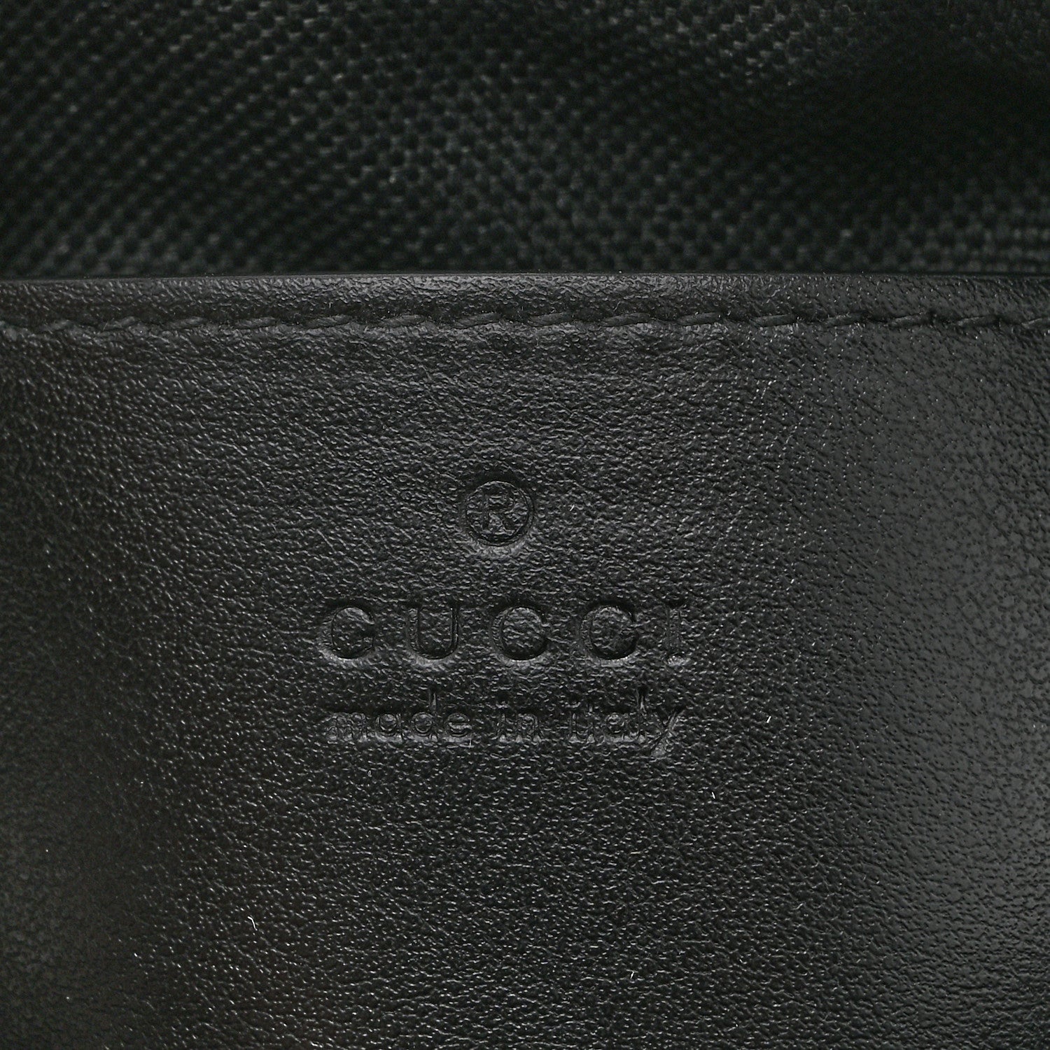 Calfskin Matelasse Monochrome Mini GG Marmont Chain Shoulder Bag Black