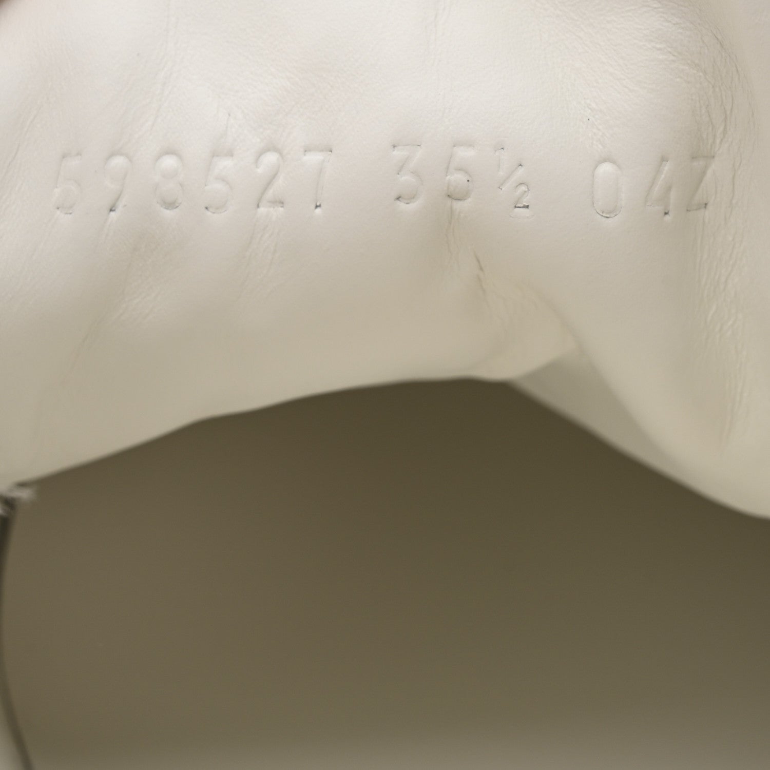 Calfskin Interlocking G Perforated Womens Ace Sneakers 35.5 Porcelain Light Blue Zaffiro