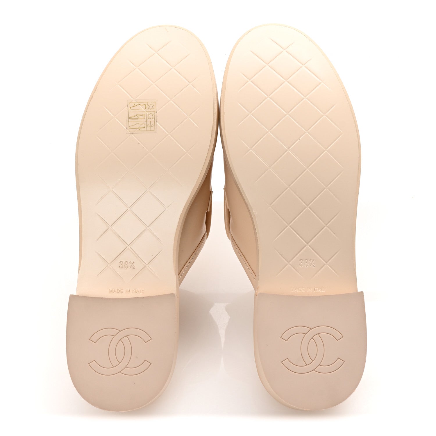 Lambskin Quilted CC Turnlock Mules 38.5 Light Beige