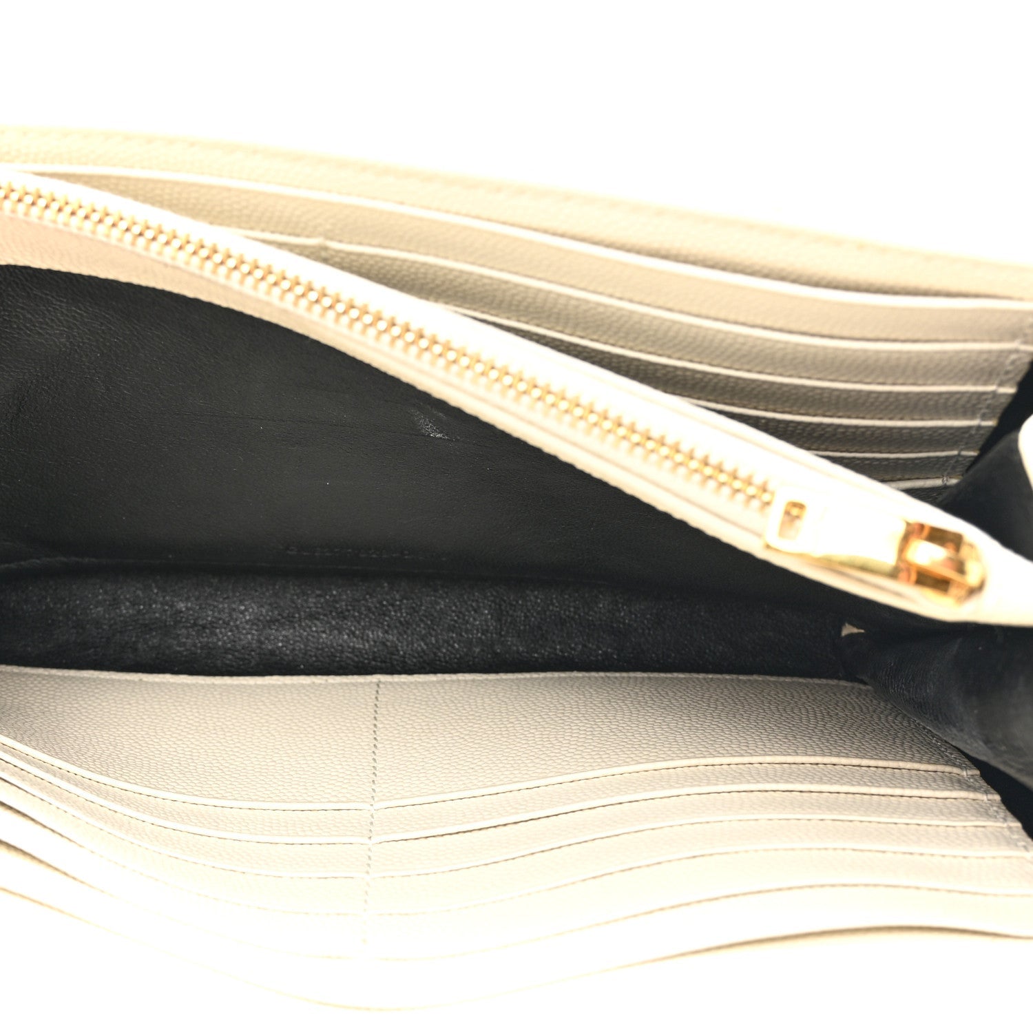 Grain De Poudre Matelasse Chevron Monogram Chain Wallet Crema Soft