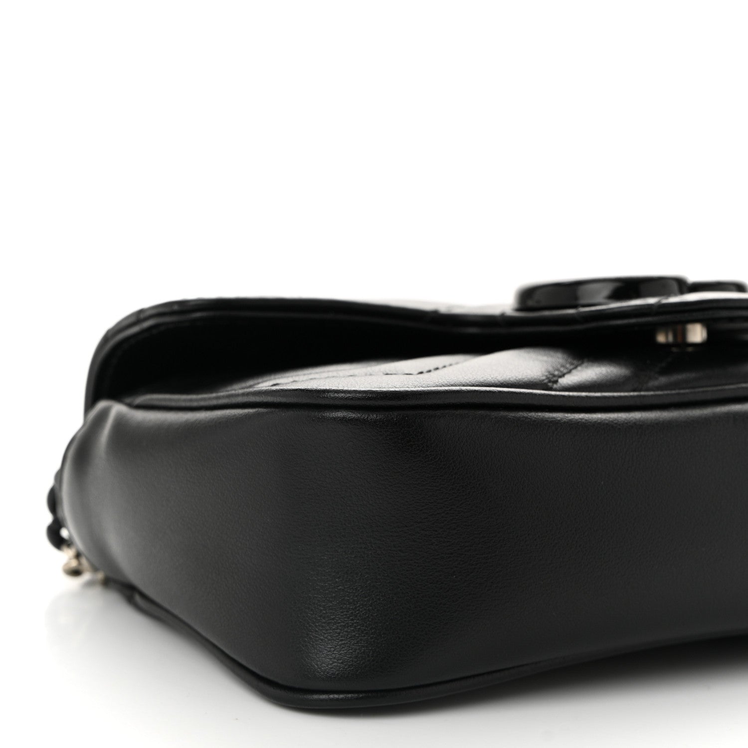 Calfskin Matelasse Monochrome GG Marmont Chain Belt Bag Black
