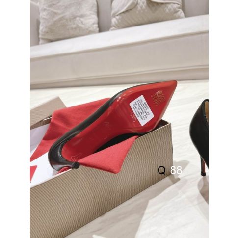 CL I Love Kate Pumps with Crystal Strass Heart Nappa Leather Black