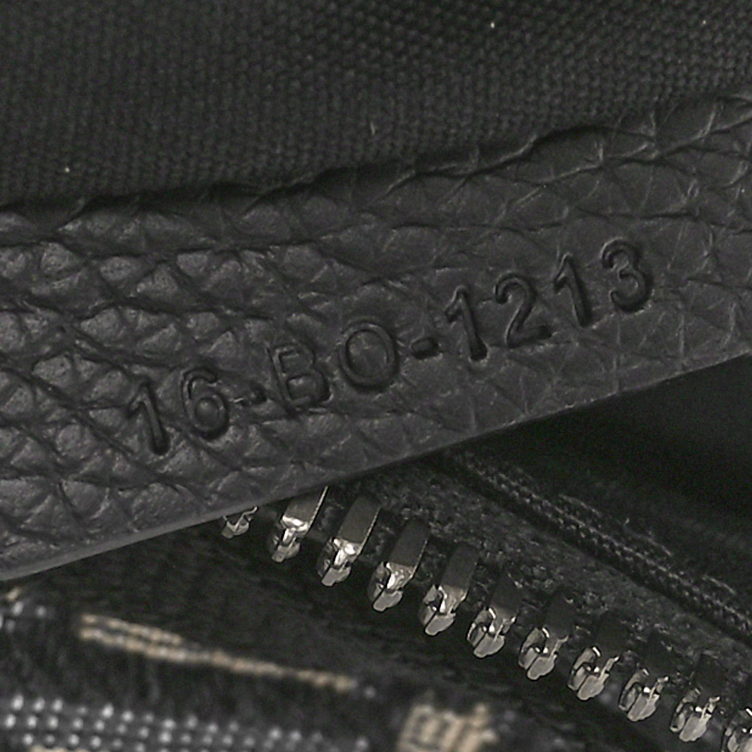 Grained Calfskin Oblique Scarab Sling Bag Blue Black