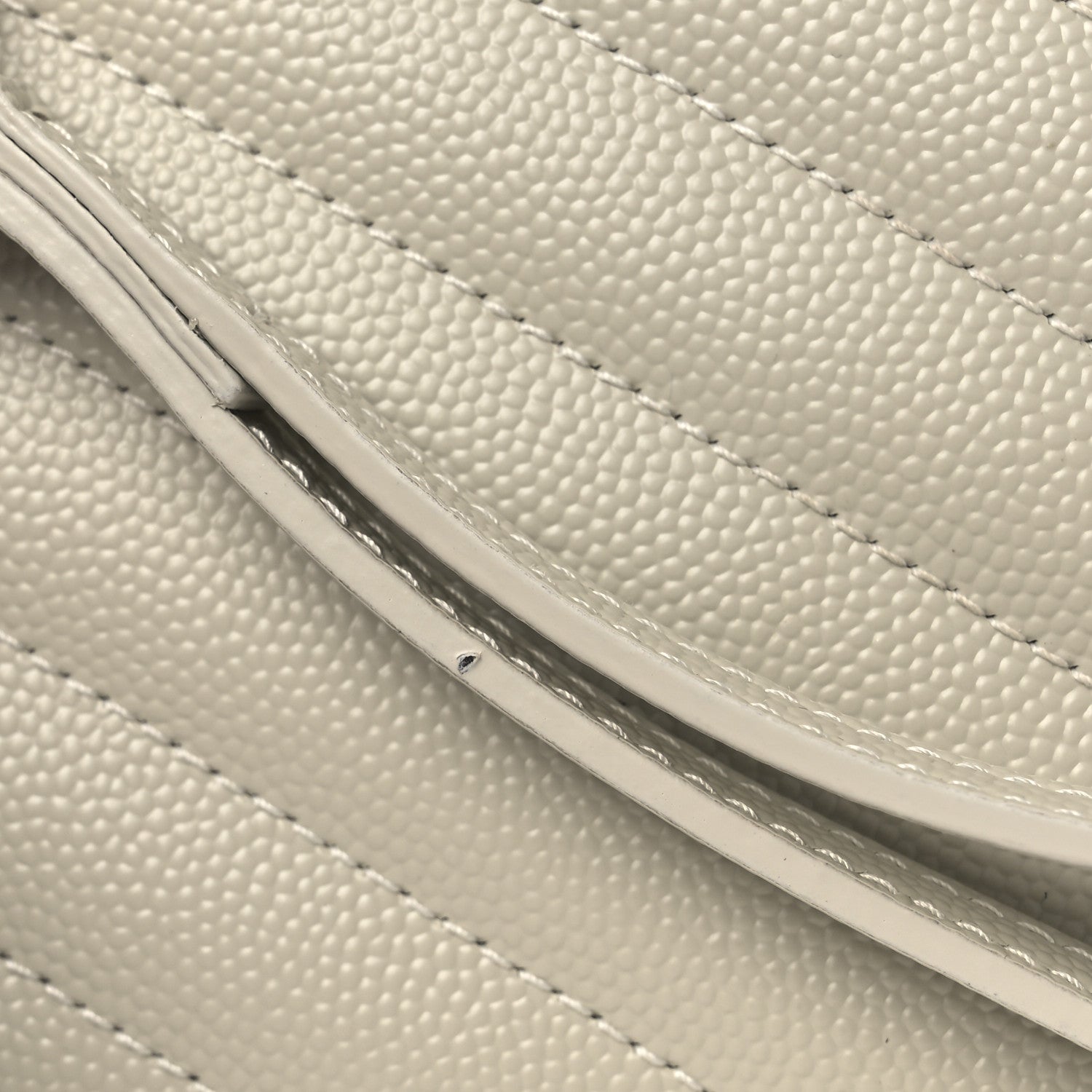 Grain De Poudre Chevron Monogram Bill Pouch Blanc Vintage