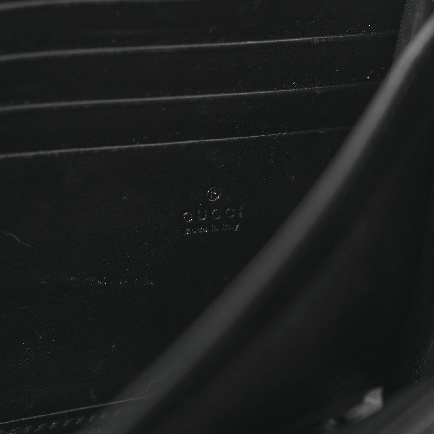 Calfskin Matelasse GG Marmont Chain Wallet Black