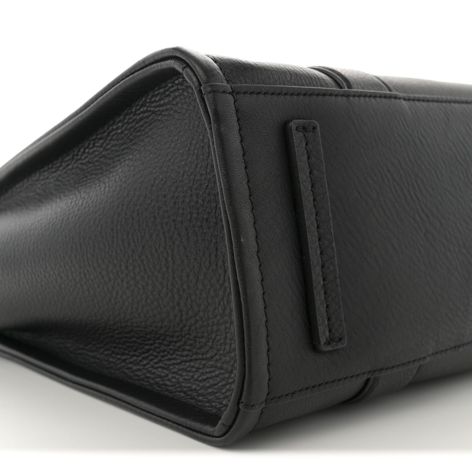 Grained Calfskin Medium The Tote Bag Black