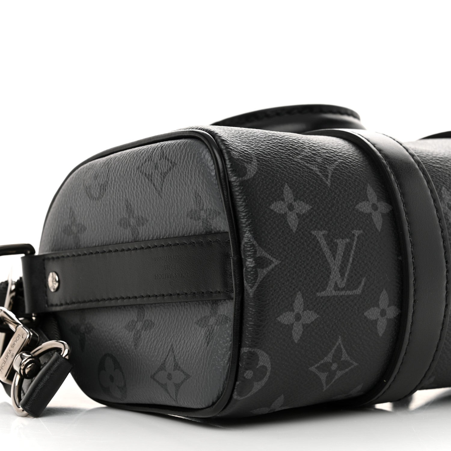 Reverse Monogram Eclipse Keepall Bandouliere 25