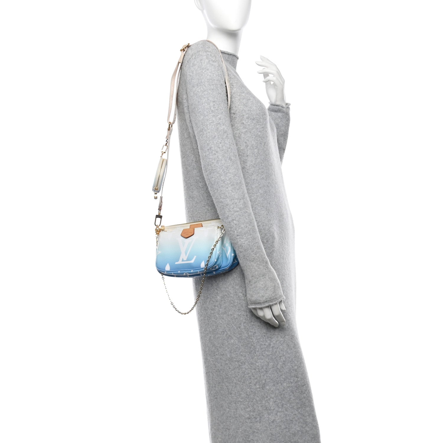 Monogram Giant By The Pool Multi Pochette Accessories Blue