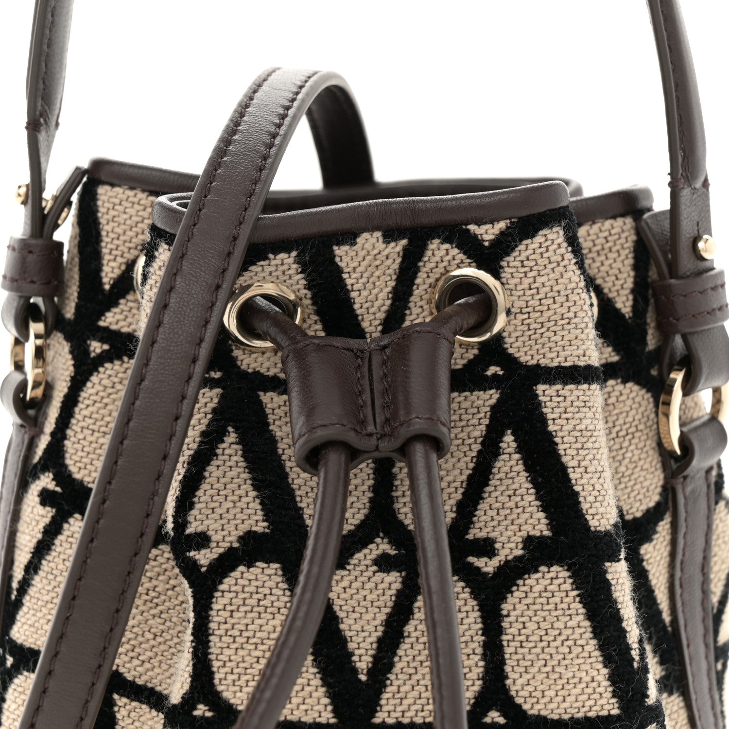 Toile Iconographe Nappa Mini Vlogo Signature Bucket Bag Naturale Black Fondant