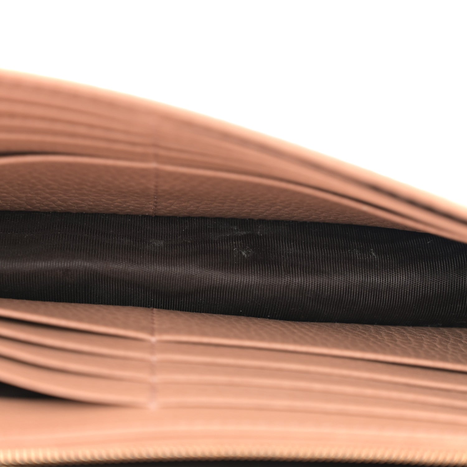 Dollar Calfskin Interlocking G Chain Wallet Camelia