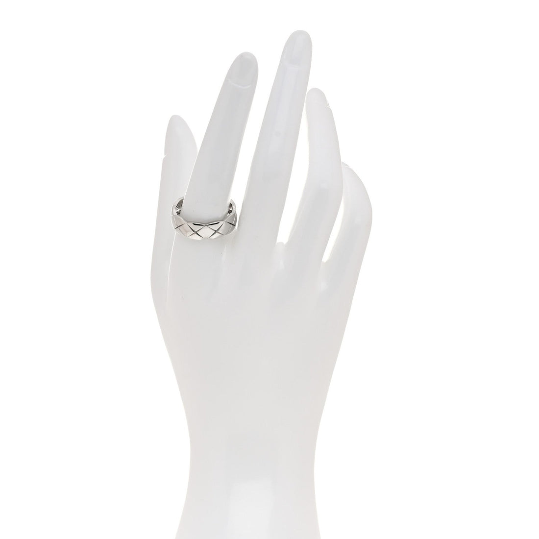 18K White Gold Small Coco Crush Ring 62 10