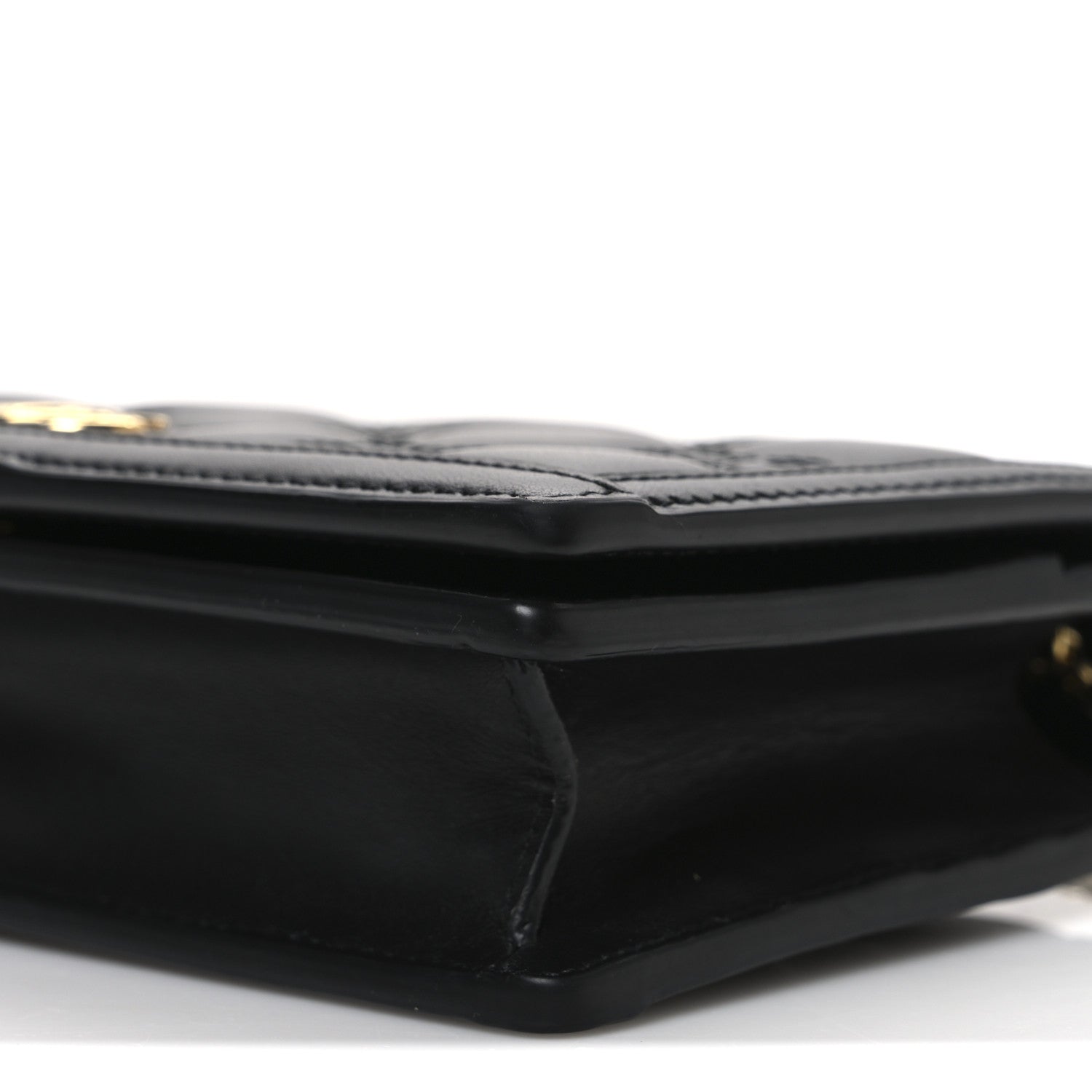 Calfskin GG Matelasse Chain Wallet Black