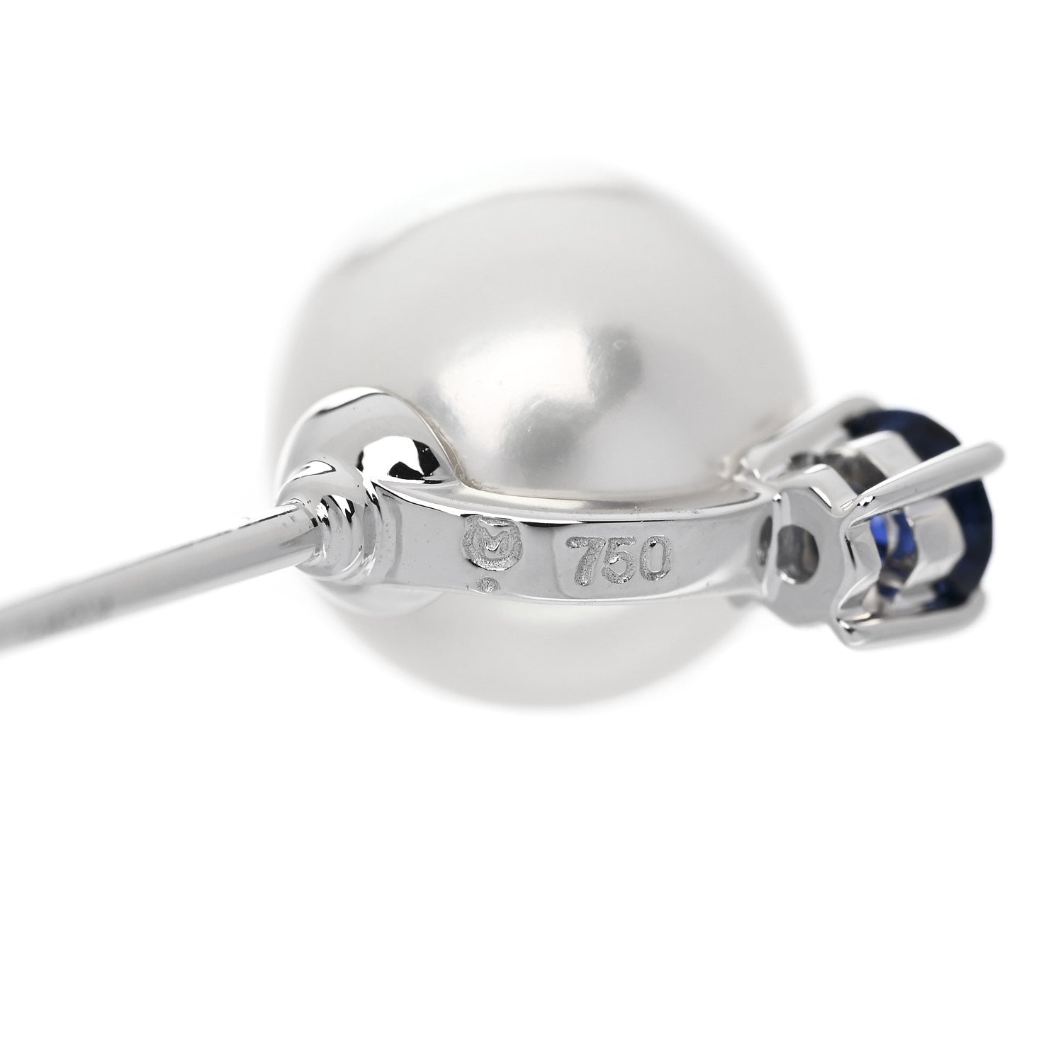 18K White Gold Blue Sapphire Akoya Cultured Pearl 8-8.5mm Stud Earrings