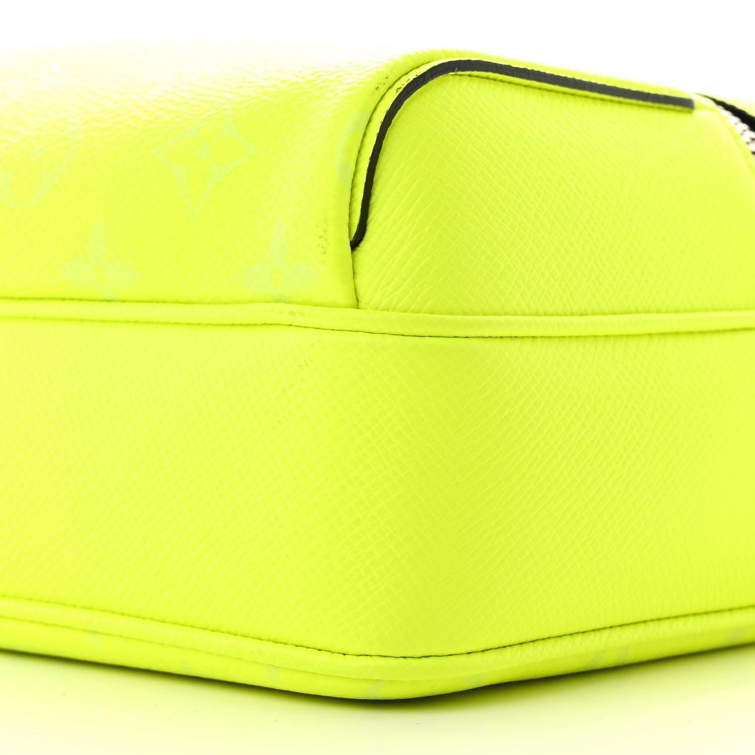 Taigarama Outdoor Messenger Neon Yellow