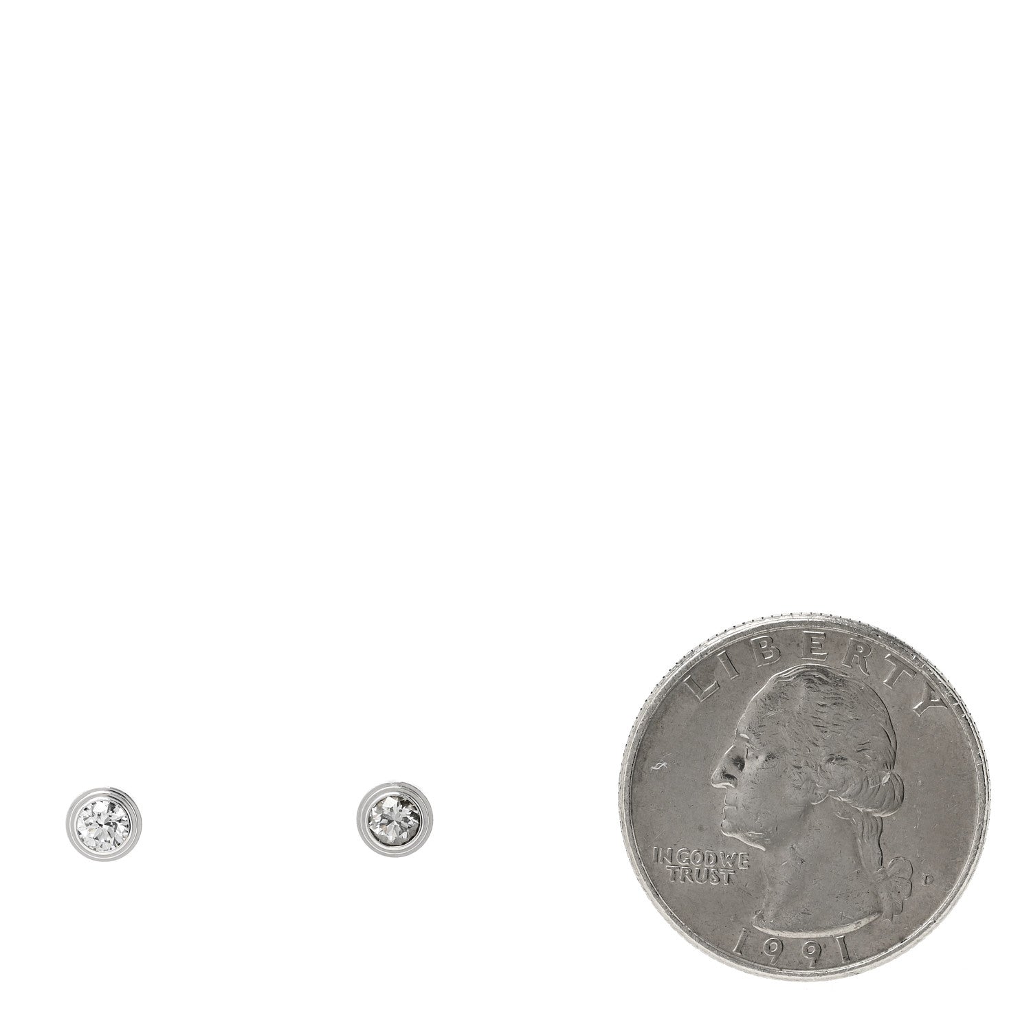 18K White Gold Diamond MM D'Amour Earrings