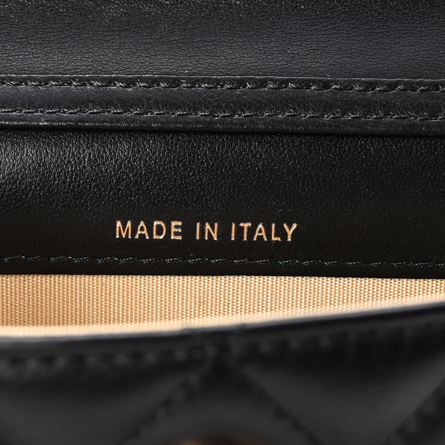 Lambskin Quilted Pearl Crush Clutch With Chain Black