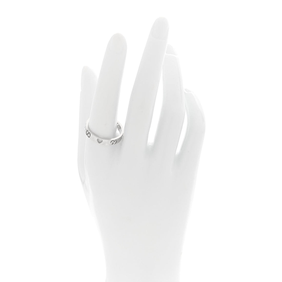 18K White Gold Icon Heart Band Ring 61 9.5